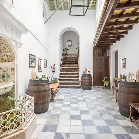 Vivienda Del Siglo XVIII En El Casco Historico El Puerto de Santa Maria Exterior photo
